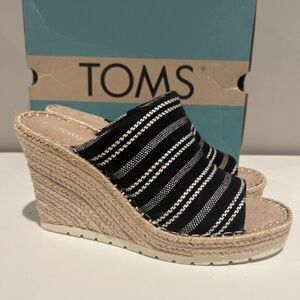 TOMS Black and White Striped Wedges